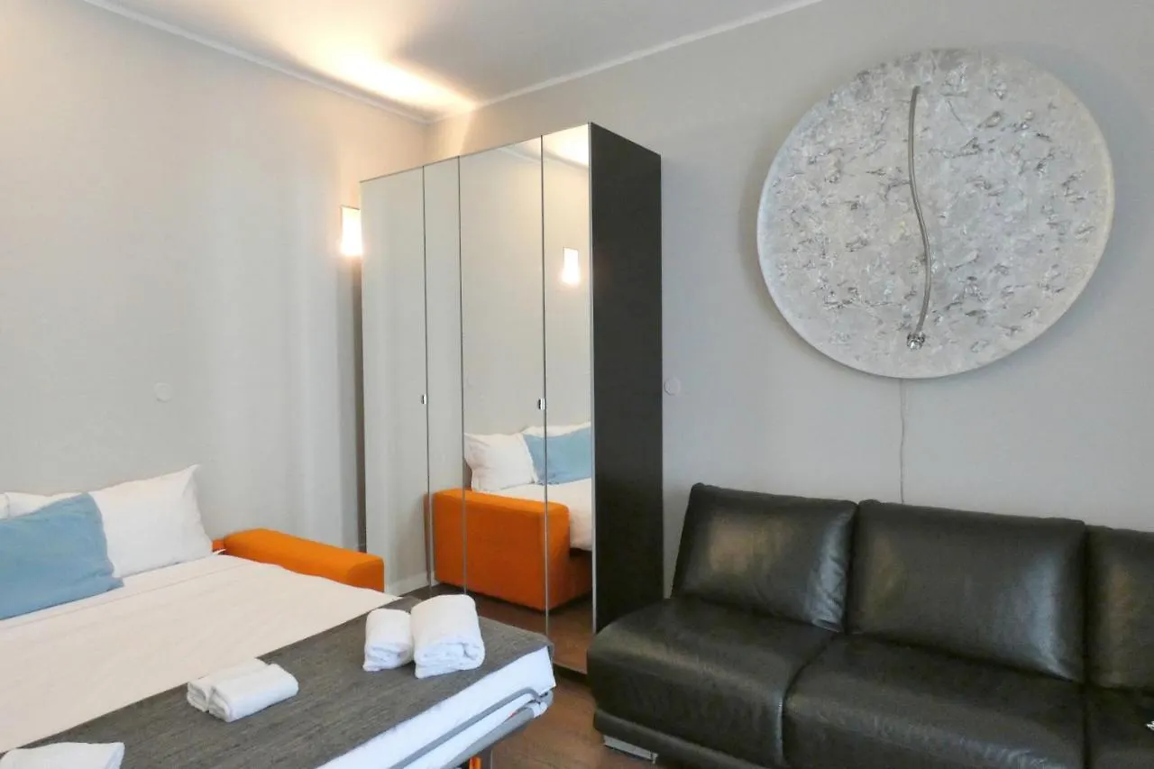 Heart Milan Apartments Centrale 0*,